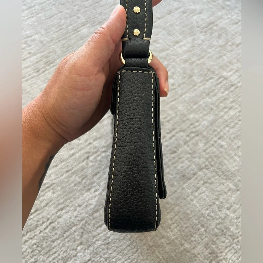 Kate Spade Black Leather Shoulder Bag with Contrast Stitching